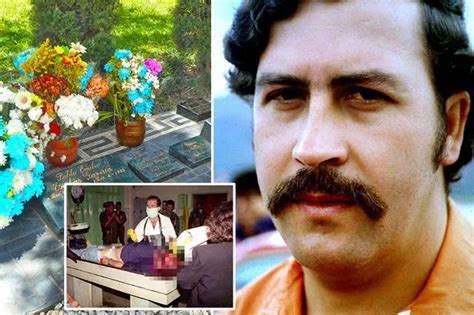 Singer Filmed Getting Oral Sex On Stage Had Baby At That Now Lives With Her Parents Daily