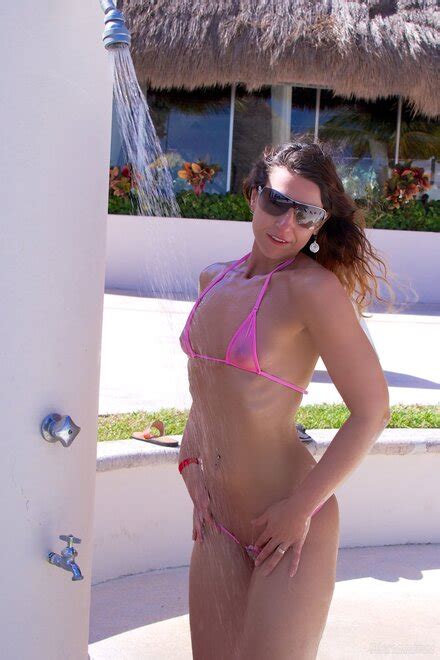 Bikini Model Comena AI Enhanced Cancun 15 Topaz Sharpen Faceai Porn Pic