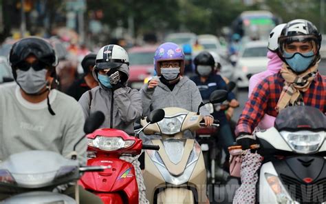 Trung B N Ng N Ng Gay G T Nam B C M A R O V D Ng V O Chi U T I