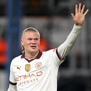 Erling Haaland Schn Rt F Nferpack F R Manchester City Im Fa Cup Gegen