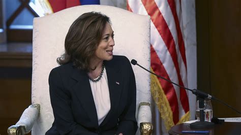 Us Vice President Kamala Harris Vows Unwavering Commitment To