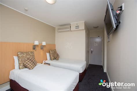 Ibis Sydney World Square - Front Desk at the Ibis Sydney World Square ...