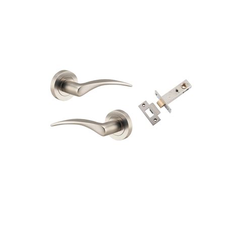 Oxford Lever – Round Rose (Passage) – Satin Nickel - Iver