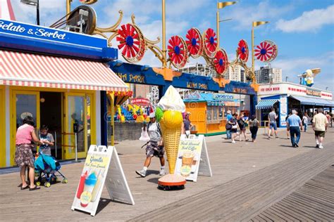 Le Parc D Attractions De Luna Park Chez Coney Island New York Photo