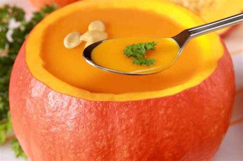 Halloween Pumpkin Soup Recipes - Delicious & Quick!