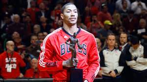 Derrick Rose Rolstoel