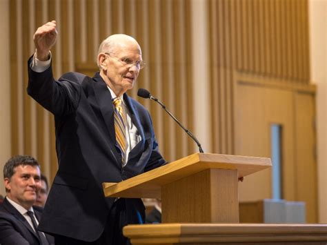 Elder Renlund Comparte Mensajes De Esperanza Amor Y Unidad Con Los