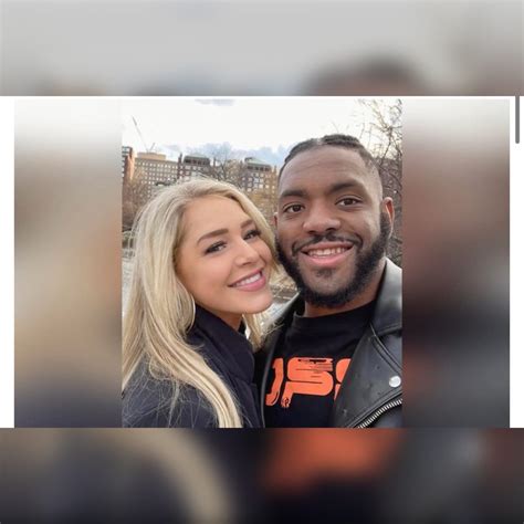 Police Arrest Courtney Clenney In The Stabbing Death Of Boyfriend