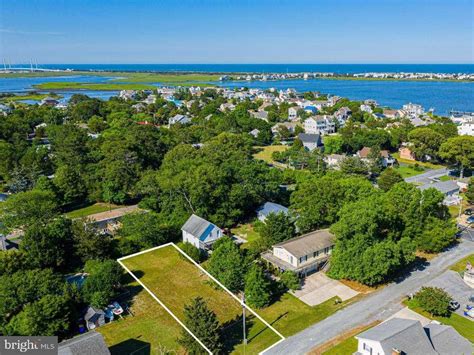 With Waterfront - Homes for Sale in Ocean View, DE | realtor.com®