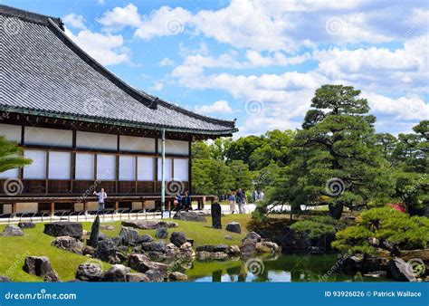 Japanese Palace And Garden Editorial Photo Image Of Traditional 93926026