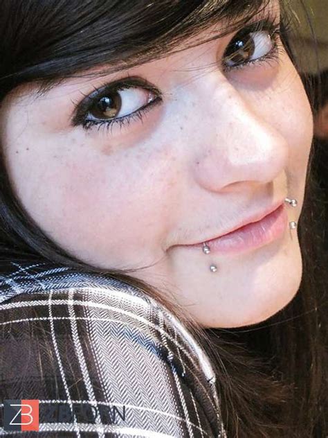 Random Facebook Tramps ZB Porn