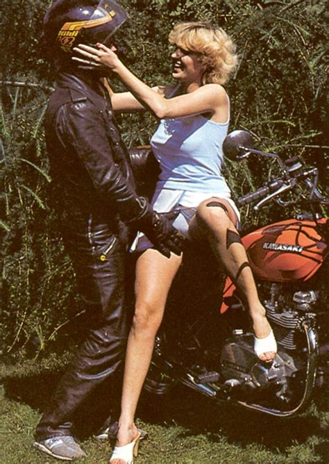 Hardcore Xxx Porn Retro Blonde Breaks Down Xxx Dessert Picture