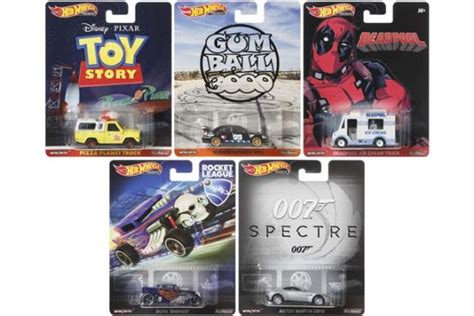 Replica Entertainment Favorites N Hot Wheels
