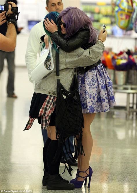 Kelly Osbourne Parades Her Voluptuous Curves In Retro Floral Bikini After Shedding 70lbs Daily