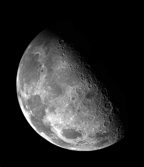 China plans to turn the moon into a space shield