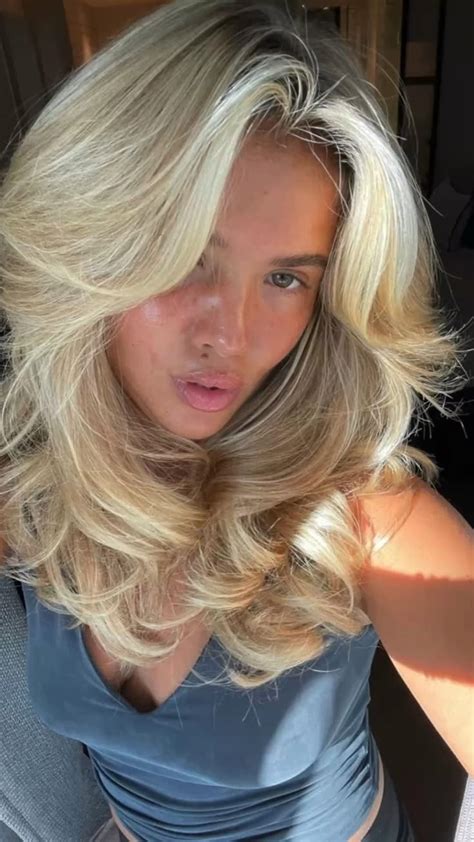 Summer Blonde Hair Highlights Long Hair Styles Blowout Hair