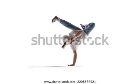52473 Street Dancers In A City Images Stock Photos And Vectors