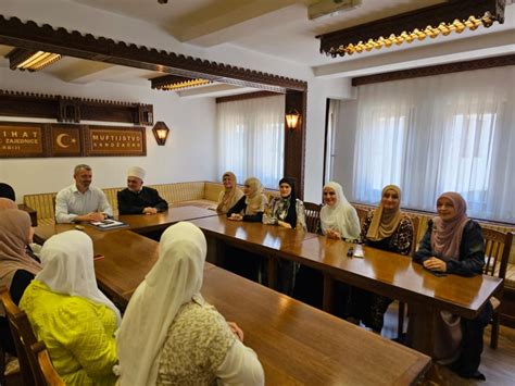 godina mature Ä etvrte generacije Å½enske medrese Pester TV