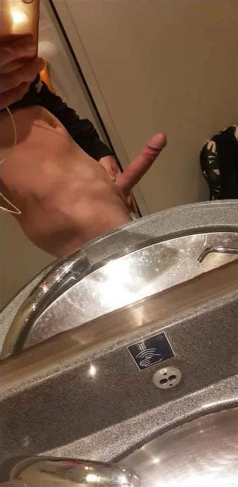 Mein geiler großer schwanz 26 Nude Pics xHamster