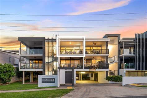 wattle avenue carina qld  domain
