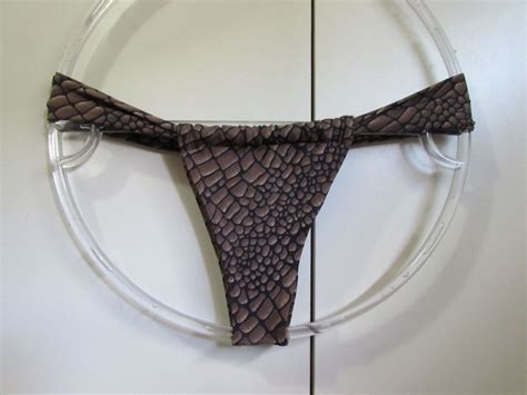 Bikini Cortininha Calcinha Moda Praia Feminina Nunca Usado Enjoei