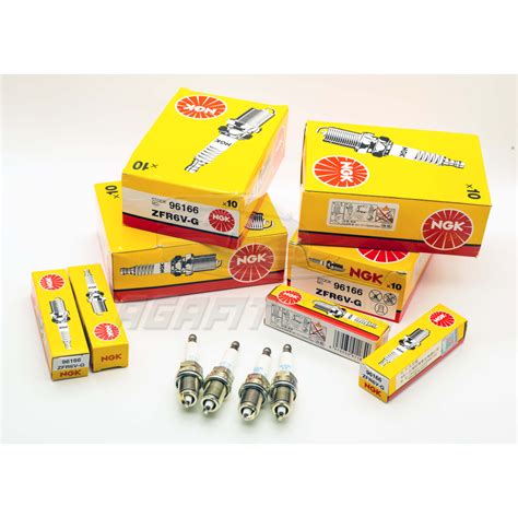 Комплект свечей NGK для Опель/Шевроле 1.6/1.8 ZFR6V-G
