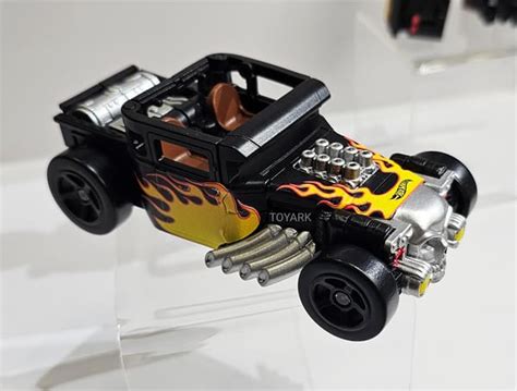Hot Wheels X Transformers