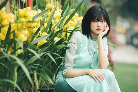 Hot girl ảnh thẻ dân tộc Giáy ngày càng xinh đẹp sau một năm nổi tiếng Báo Dân trí