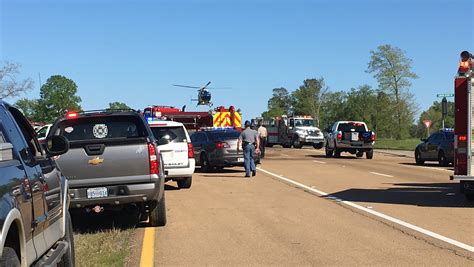 Fatal wreck on Mississippi 43