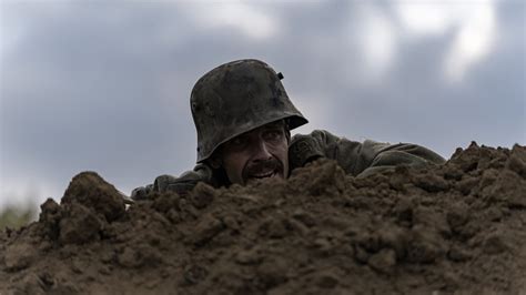 Kamerad - Backdrops — The Movie Database (TMDB)