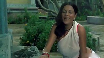 Zeenat Aman Nude Scene In Satyam Shivam Sundaram XVIDEOS