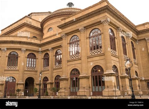 Renaissance architecture in southern Italy Stock Photo - Alamy