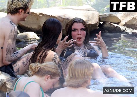 Julia Fox Sexy Seen Flaunting Her Hot Bikini Body Bathing In Mud At The Montecito Hot Springs