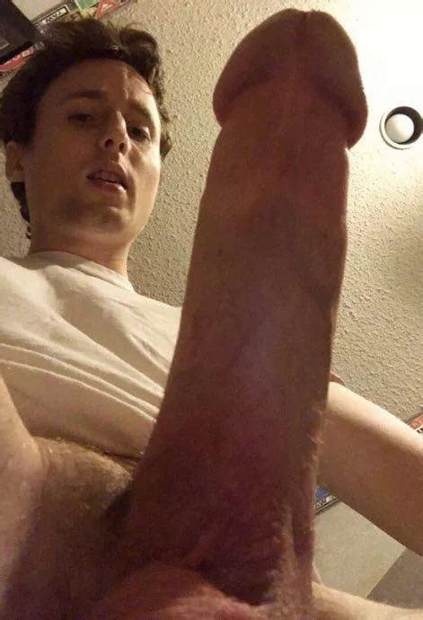 View From Below Nudes GaybrosGoneWild NUDE PICS ORG