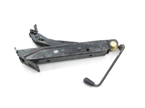 AUDI 80 B2 100 200 PODNOŚNIK SAMOCHODOWY LEWAREK DOT4316 za 100 zł z ...