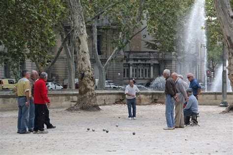 LA DOLCE VITA CALIFORNIA: Pétanque: the French Game of Boules