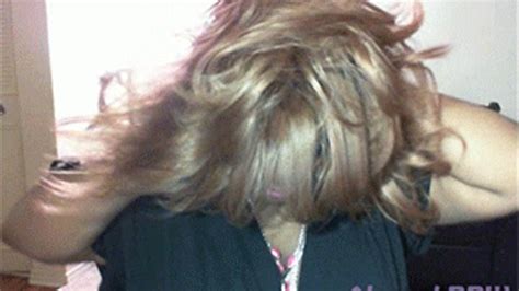 Sexy B Girl Trying On Wigs AleeyahMeow Ebony BBW Fetish Store