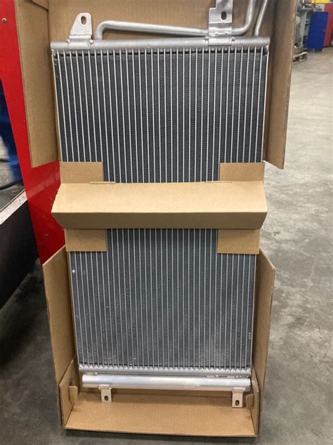 Замена радиатора кондиционера — Skoda Rapid (1G), 1,6 л, 2017 года ...