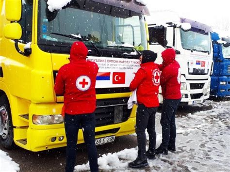 Republika Srpska sutra šalje 20 kamiona pomoći turskom narodu FOTO