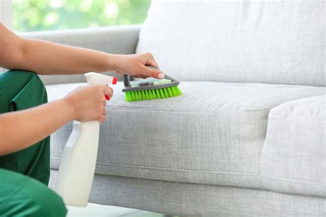 Como Limpar O Sofá De Tecido - Como Limpar Sofá de Tecido: Passo a Passo e Dicas Profissionais