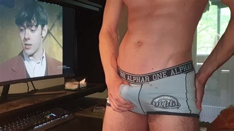 Branler Au Porno Vintage Travers Des Sous V Tements Jouir Dans Des Boxers Pornhub Gay