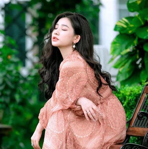 Quang L M H N C Ng Khai Hot Girl Ivy V C H Quang Hi U