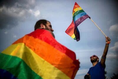 Majority Of Hispanic Catholics Support Same Sex Marriage A New Study Reveals Hear Our Voices