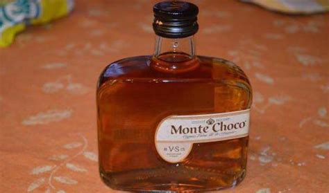 Коньяк Monte Choco (Монт Чоко): опис та види марки