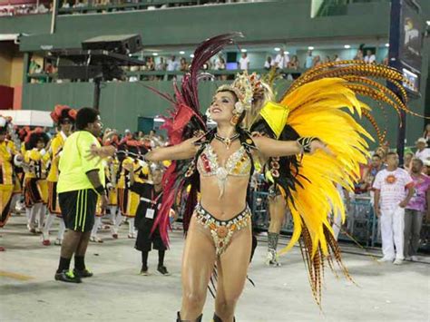 Naked Monique Alfradique Added By Luismargarina Outlook