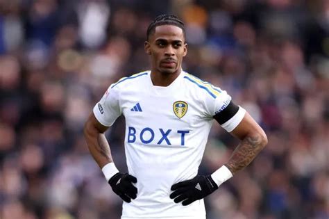 Leeds United star Crysencio Summerville 'too expensive' for Feyenoord ...