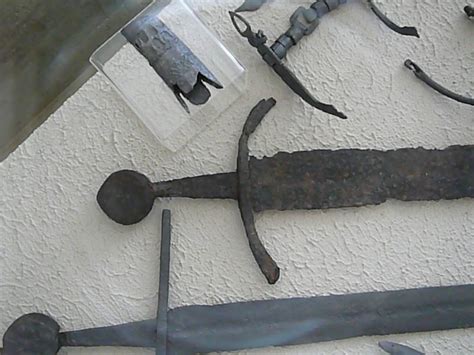 Мечове от музей Преслав също горна част от ножница(?) | Swords medieval ...