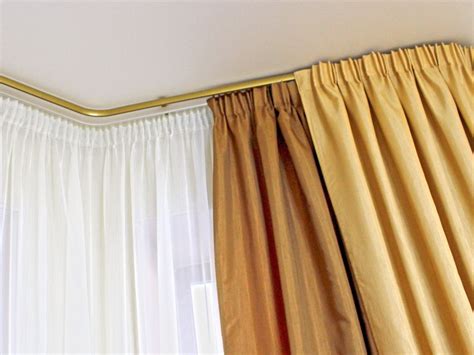 Профильные карнизы от компании «РосДеко» – заказать в Тюмени