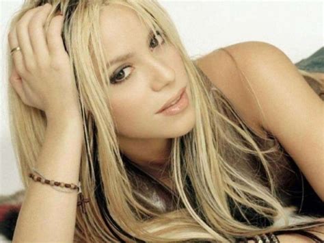 Shakira Nude Photos And Porn Scenes Nudepicshd