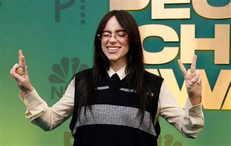 Billie Eilish's Naked Photo: Understanding the Context - ybxvnbl